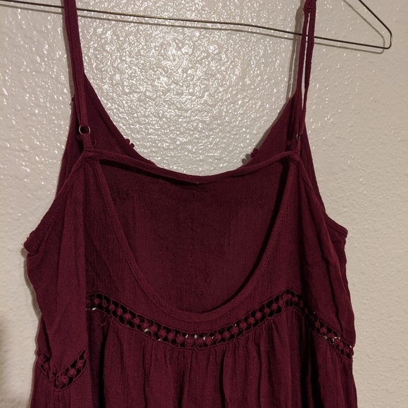 Forever 22 Burgundy Tier Lace Shift Dress - Picture 3 of 6